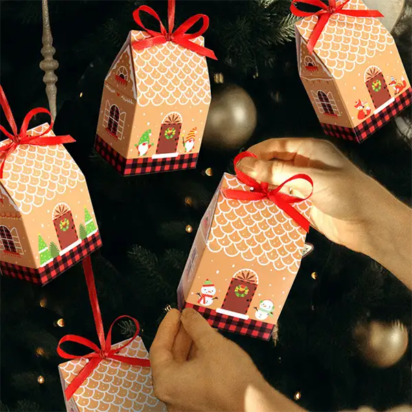 odin-shag-do-idealnogo-podarka-varianty-novogodney-upakovki (3).png