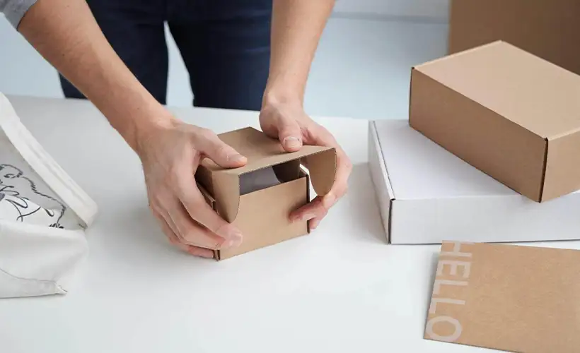 kak-upakovka-pomogaet-borotsya-s-poddelkami (5).png