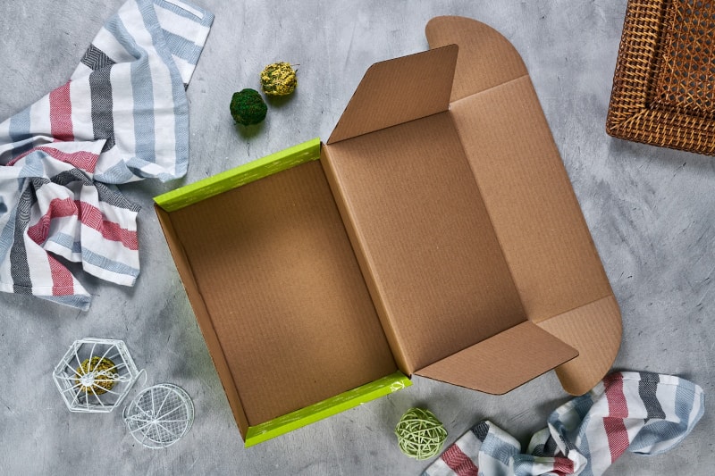 Коробки для вина: купить упаковку из картона под вино в Москве фото