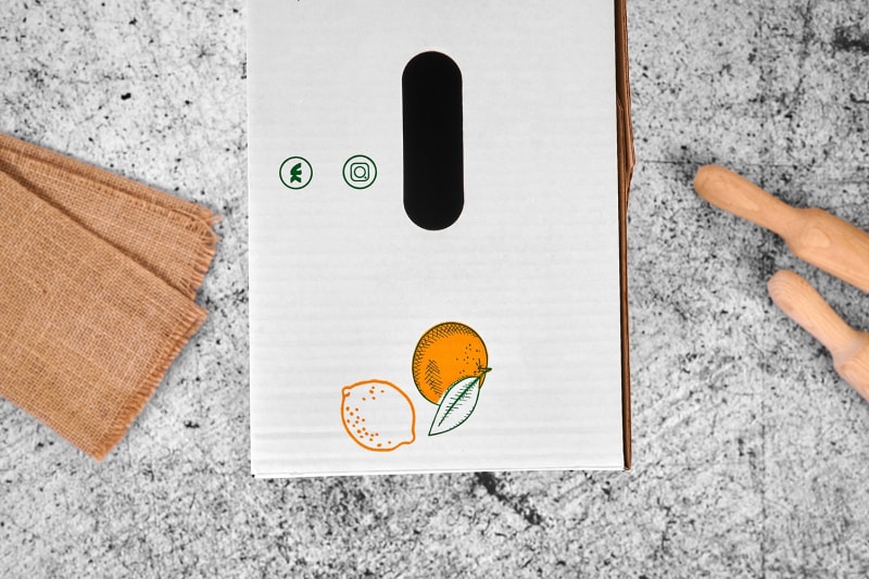 Картонная коробка для доставки продуктов питания